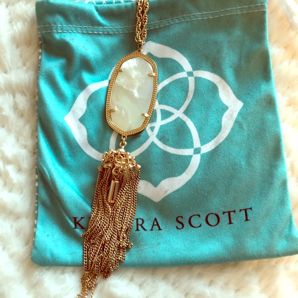 Kendra Scott long pendant necklace Mother of Pearl